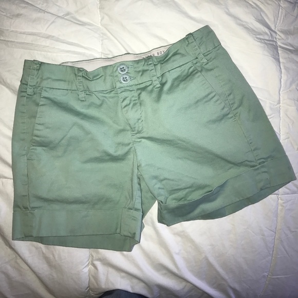 Pastel green shorts - Picture 1 of 3