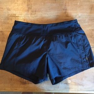 Lululemon black shorts