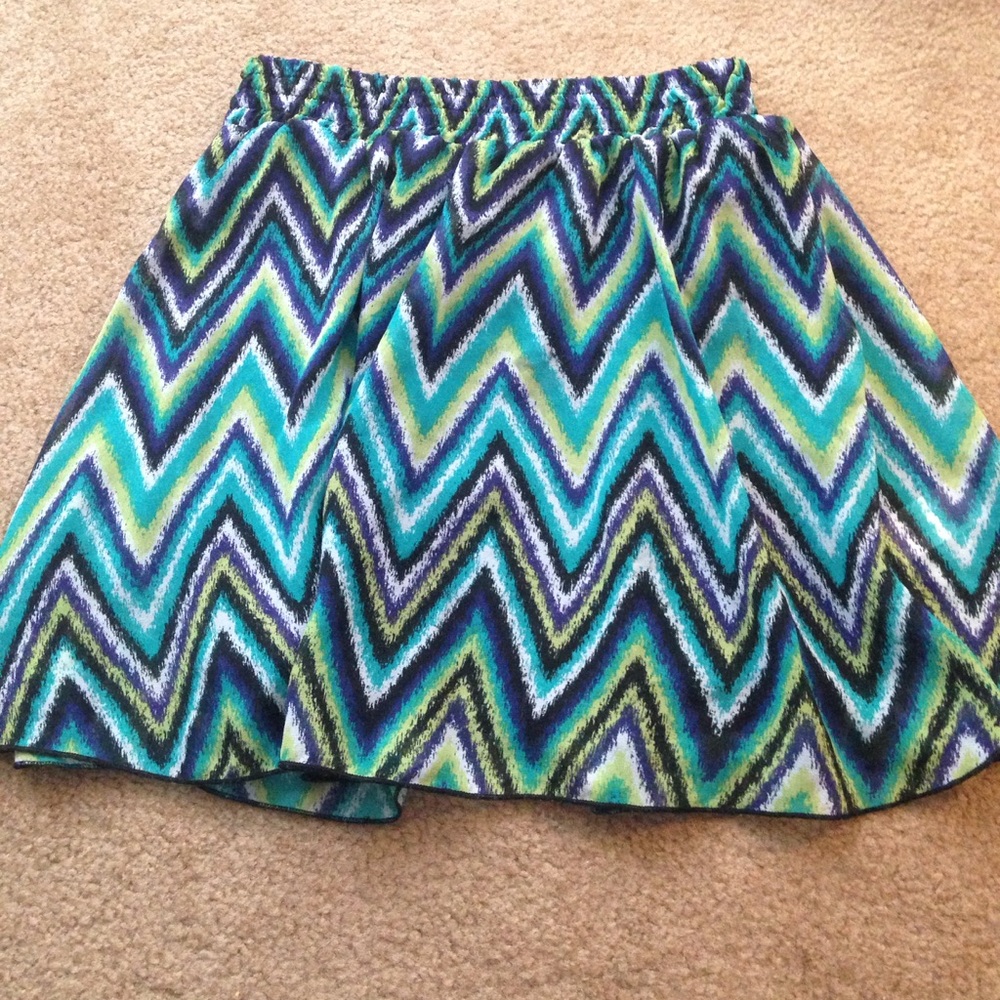 Chevron skirt