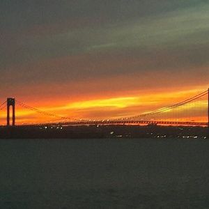 Meet your Posher, Ariana