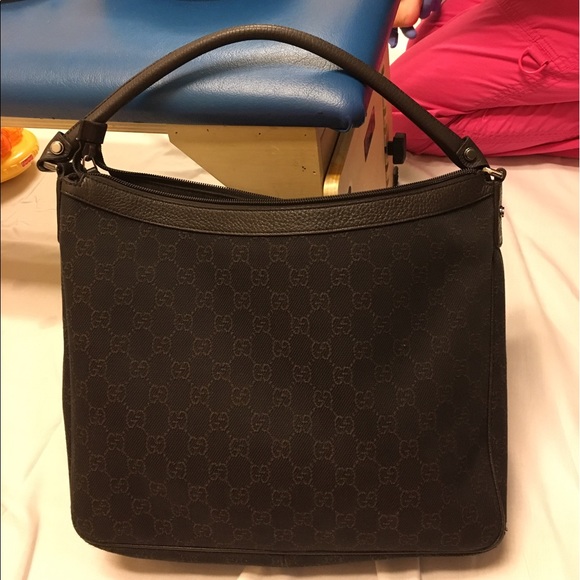 GUCCI Nylon with leather Trim Hobo Bag - Picture 5 of 8