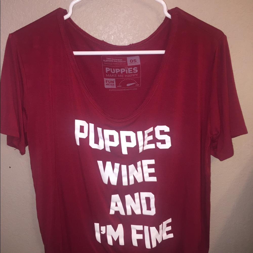 Puppies Make Me Happy Slouch-Tee Wine Color 🐶