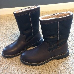Ugg Brooks boots