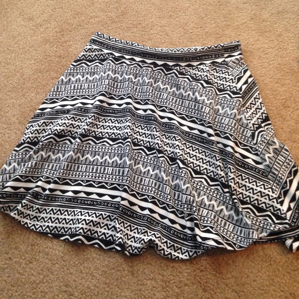 Pattern skirt