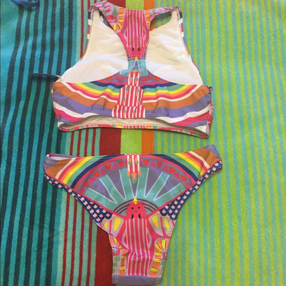 Color Bikini - Picture 3 of 3