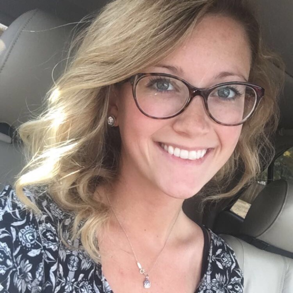 Meet your Posher, Kayla