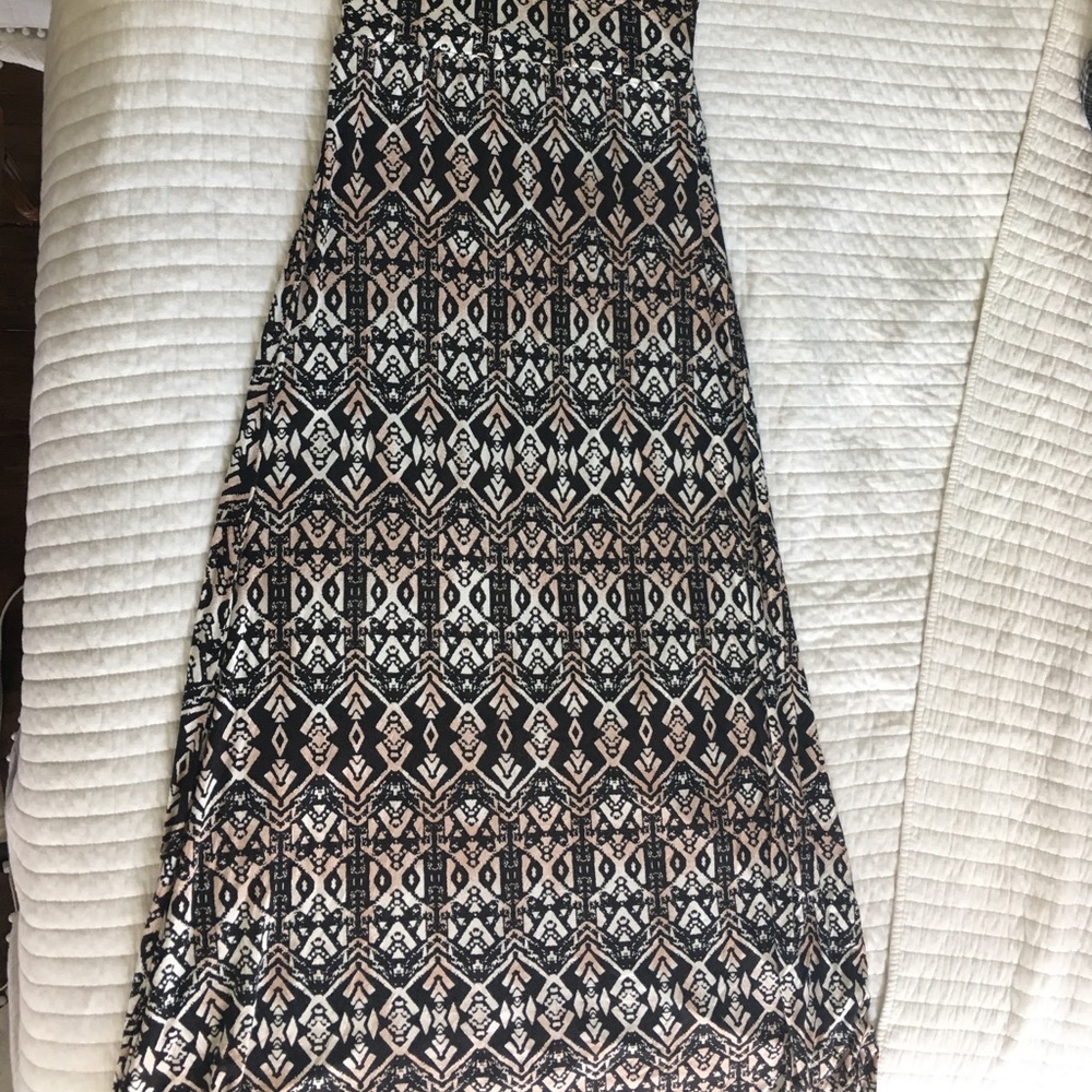 Tribal maxi