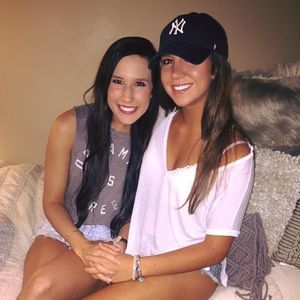 Meet your Posher, Carly