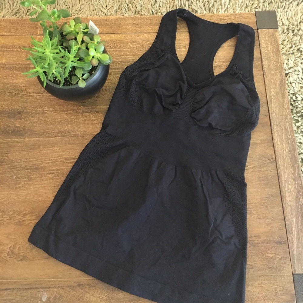Lululemon Racerback Black Heart Rate Monitor Bra