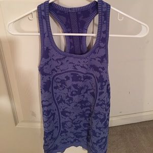 Lululemon tank top