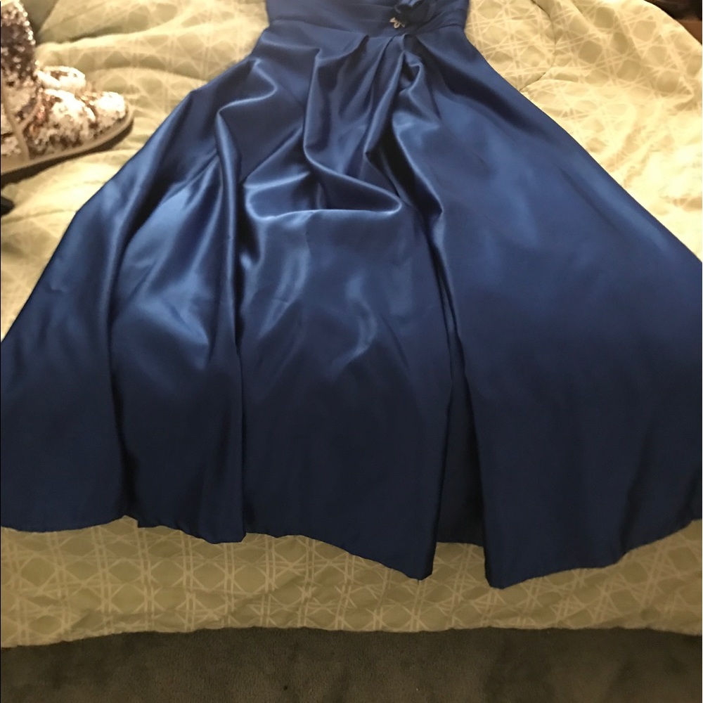 Prom gown