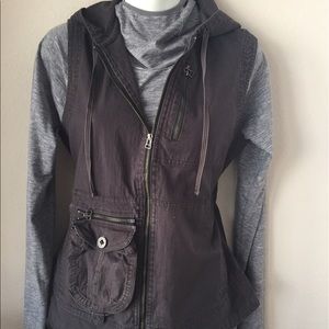 Columbia Cotton Vest