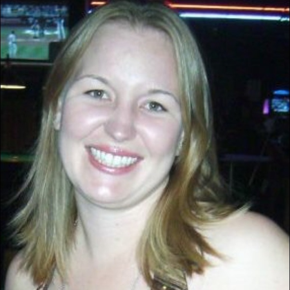 Meet your Posher, Ambra