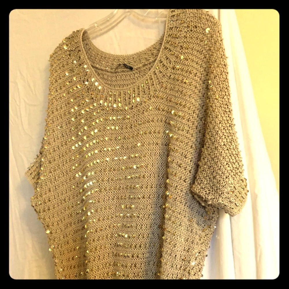 BNWT Elie Tahari Gold Sequin Off Shoulder sweater