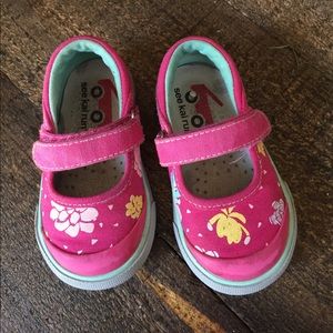 See Kai run Mary Janes