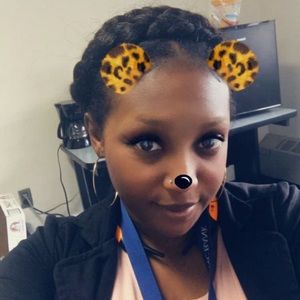 Meet your Posher, Ashlee