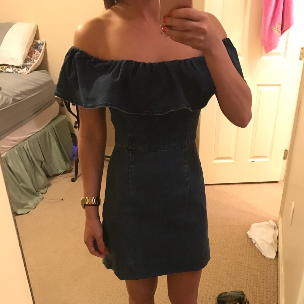 Kendall+Kylie Ruffle Off the Shoulder Dress