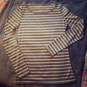 Aeropostale very soft striped long sleeved tee