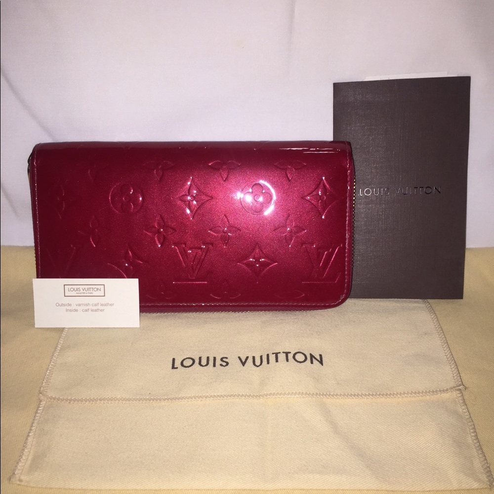 Louis Vuitton Red Vernis Zip Around Wallet