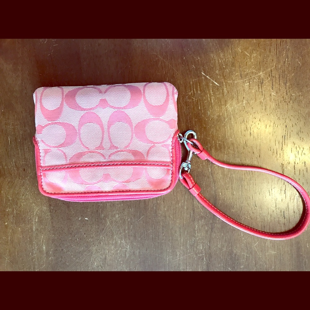 Coach wristlet - Picture 2 of 3