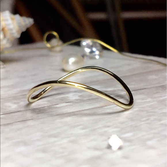 10k Real Solid Gold Ladies Thumb Ring - Picture 1 of 4