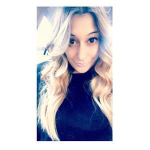 Meet your Posher, Angela