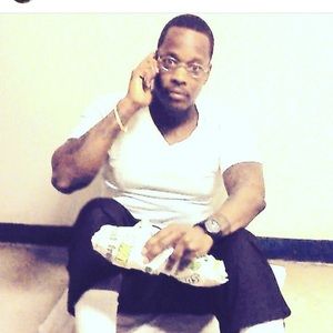 Meet your Posher, Sam