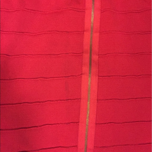 🛍️ Sale 🛍️ Cute Red Mini Skirt - Picture 4 of 4