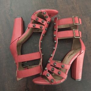 Brand New Michael Antonio Coral red shoes