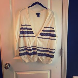 Ivory/Cream cardigan with black lace detail