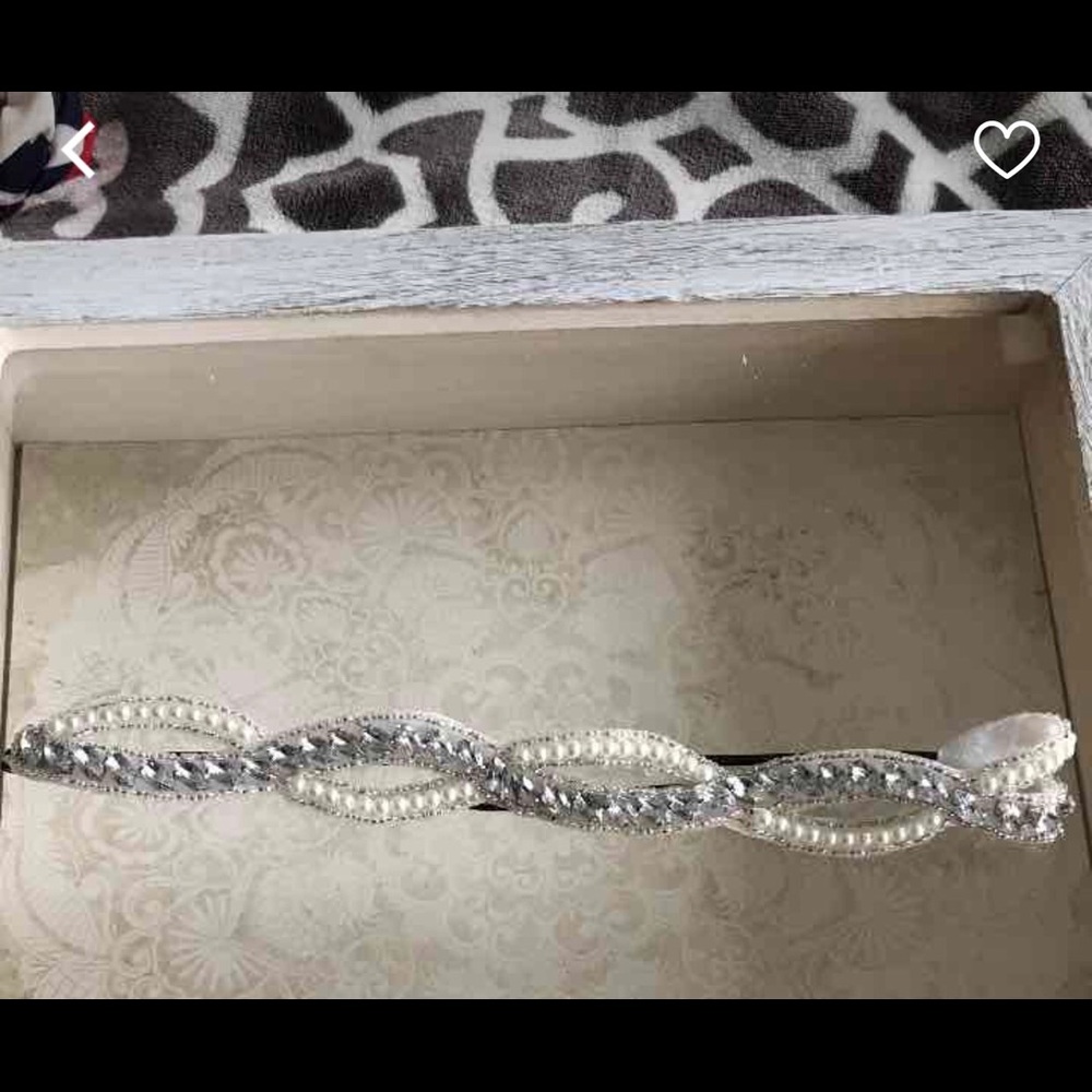 Silver and Pearl Head band