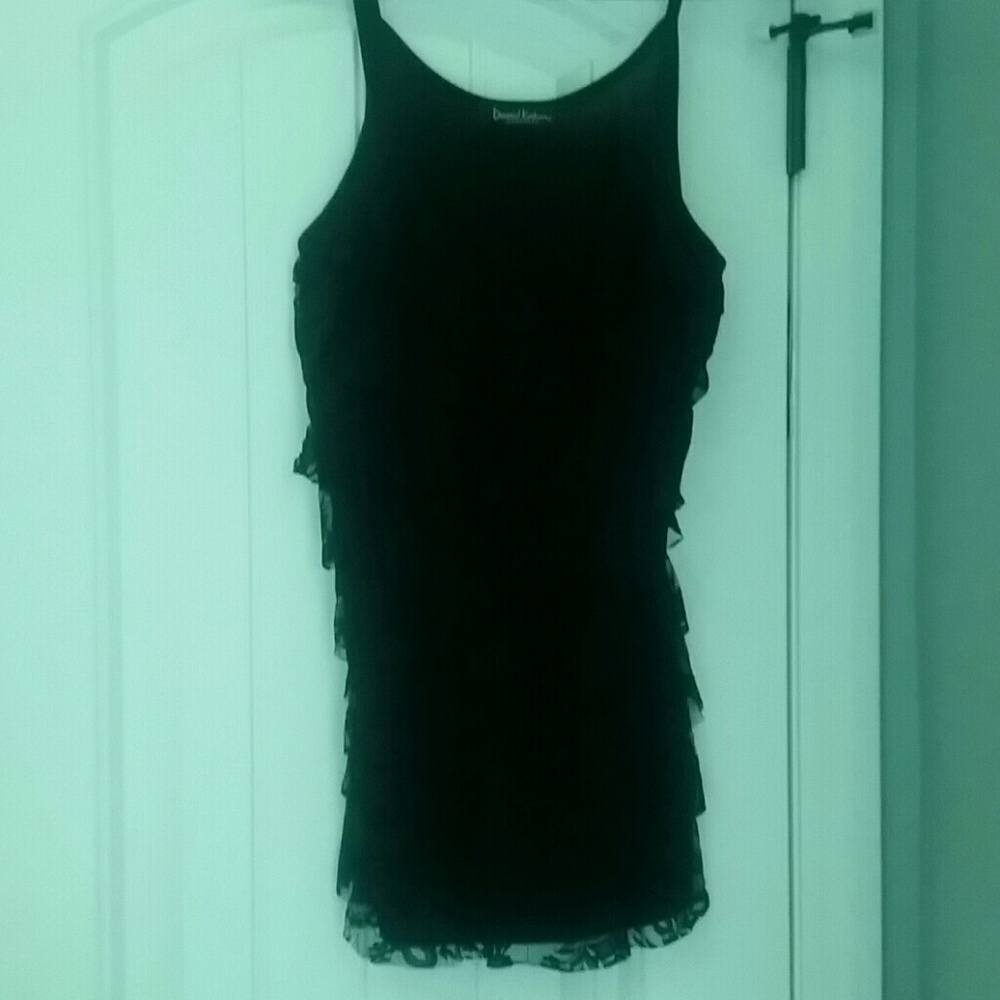 Black lace tank
