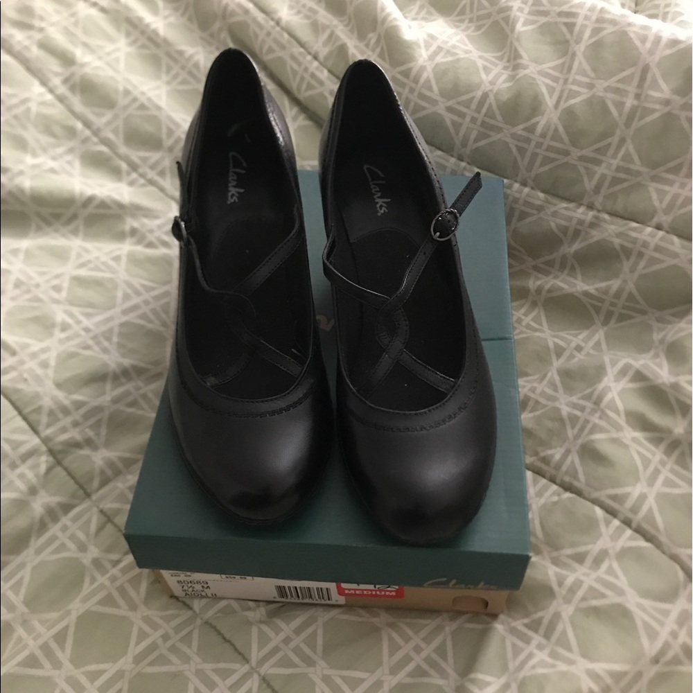 Black shoes