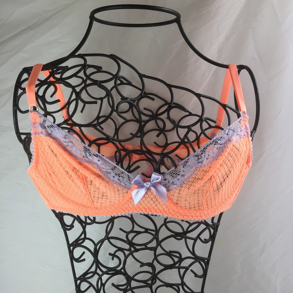 Victoria's Secret Very Sexy Unlined Demi 32B