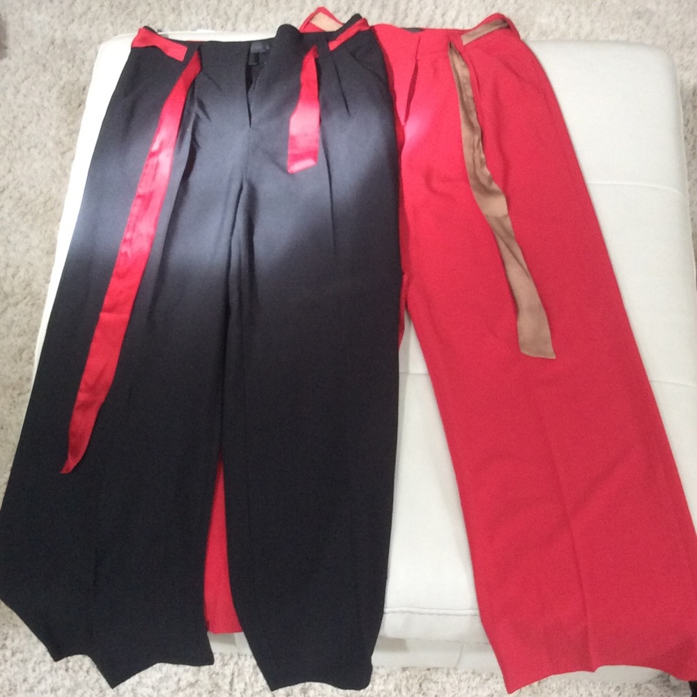 Women's size 8 kardashian kollection dress pants