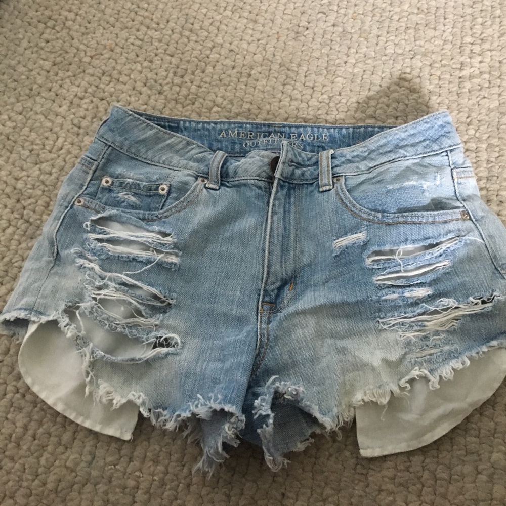 American Eagle Hi-rise shorts
