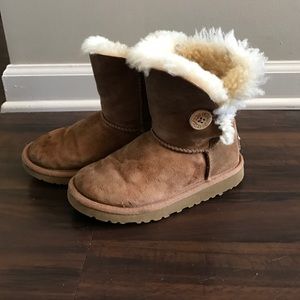 Girls UGGS