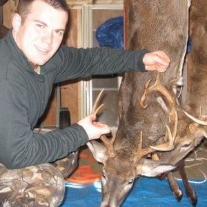 Meet your Posher, Elliott