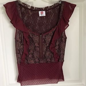 🍷Free People Lace Top 🍷