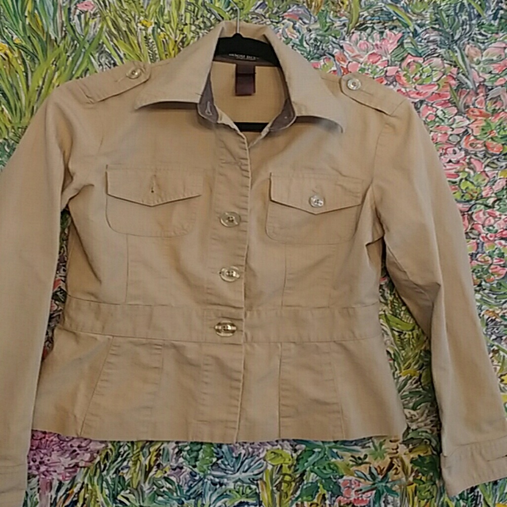 Bisou Bisou safari jacket