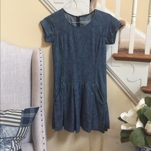 🍍 SALE 🍍 The perfect Denim Theory Dress 👗