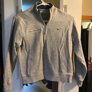 Vineyard vines sweater