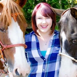 Meet your Posher, Savannah