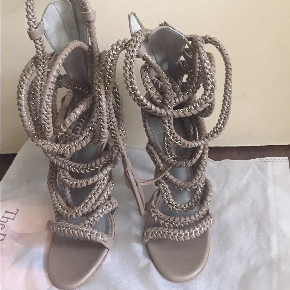 Authentic Monika Chiang Taupe Imena Shoe Sz 36.5