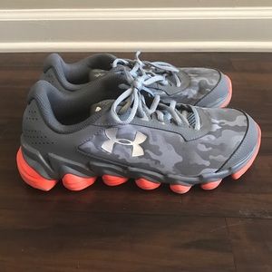 Boys Under Armour shoes