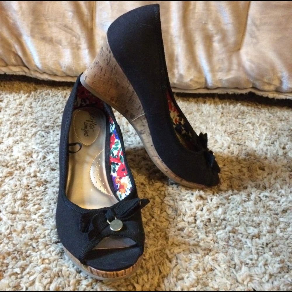 Dexflex Comfort Heeled Sandals
