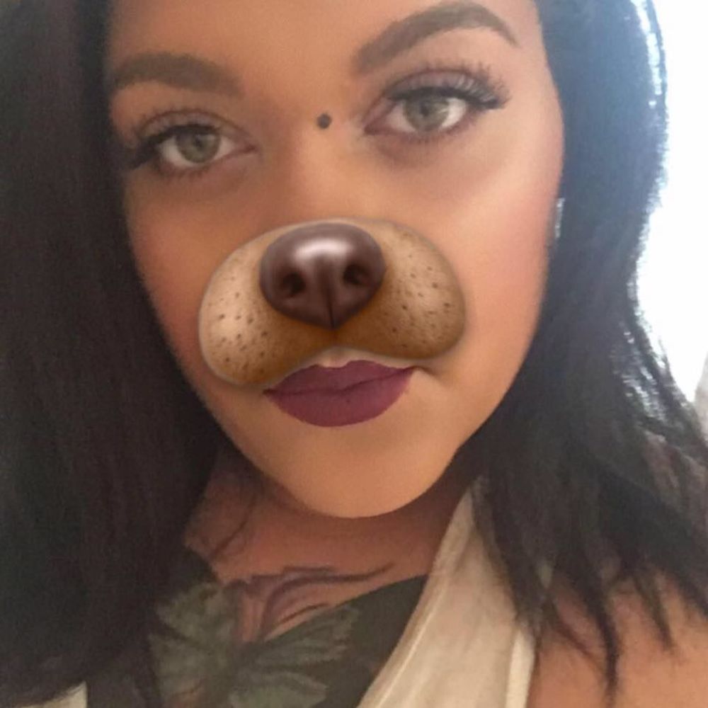 Meet your Posher, Alisha