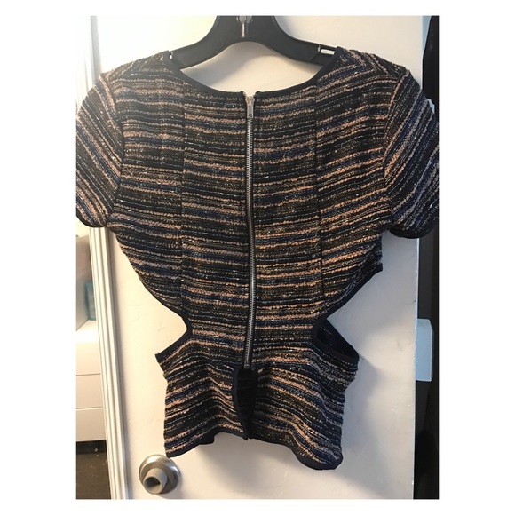 Going out top! - Picture 2 of 2