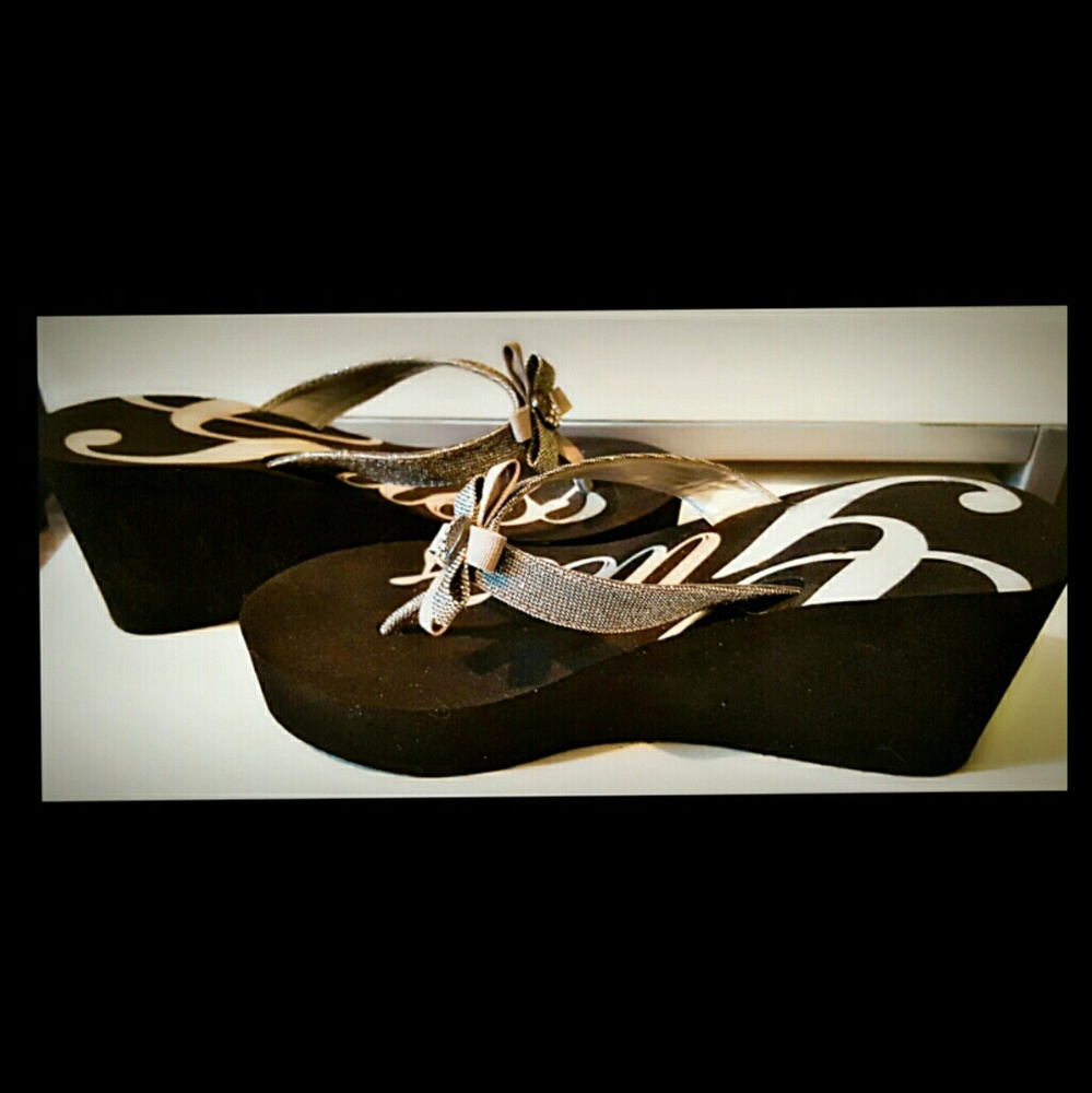 Brand new platform shoes