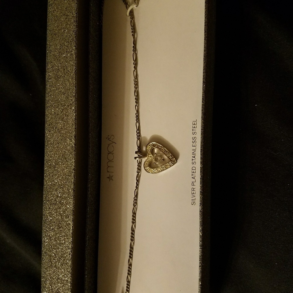 Heart pendant